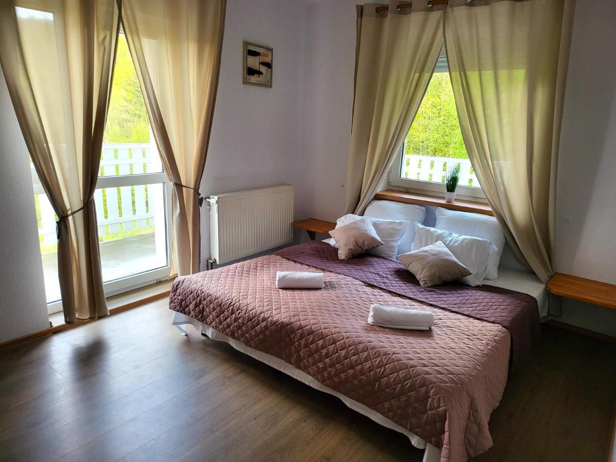 Gorskie Zacisze Bed & Breakfast Боровице Екстериор снимка